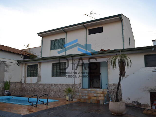 #115 - Casa para Venda em Araraquara - SP