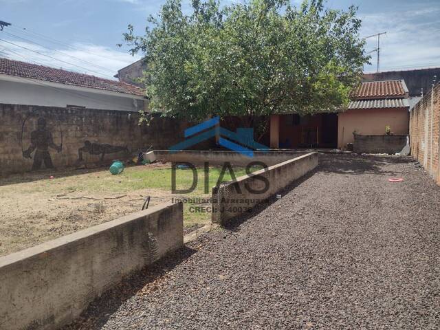 #181 - Casa para Venda em Araraquara - SP