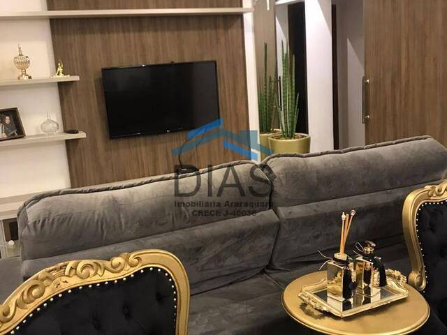 #216 - Apartamento para Venda em Araraquara - SP