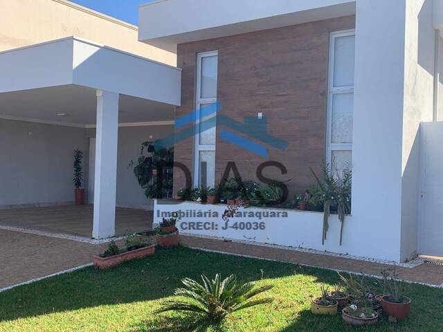 #246 - Casa para Venda em Araraquara - SP