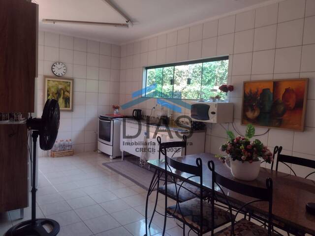 #322 - Casa para Venda em Araraquara - SP