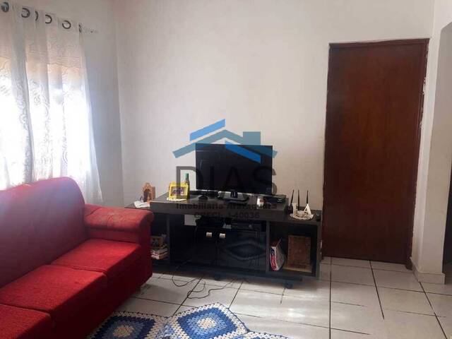 Casa para Venda em Araraquara - 3