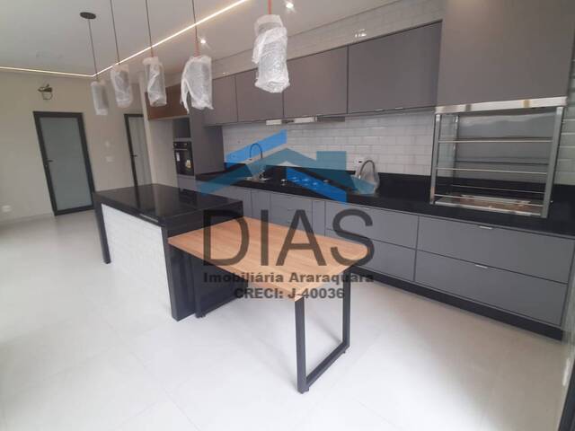 Casa para Venda em Araraquara - 4