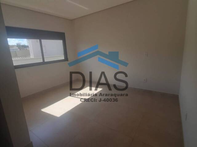 Casa para Venda em Araraquara - 3
