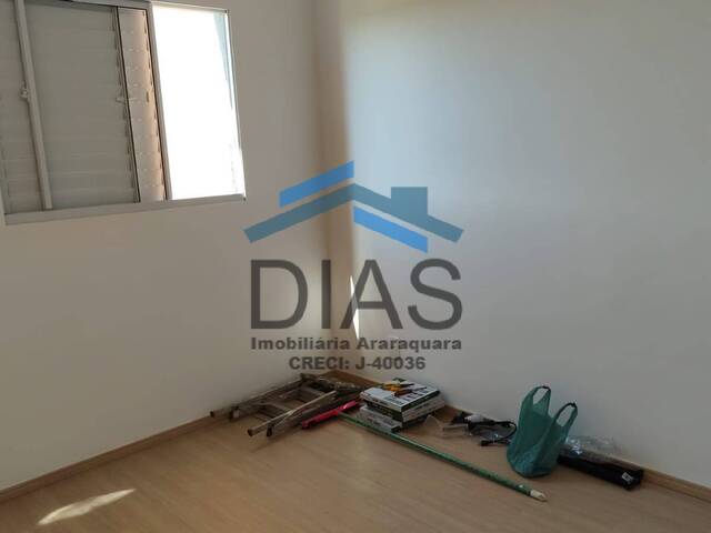 #451 - Apartamento para Venda em Araraquara - SP