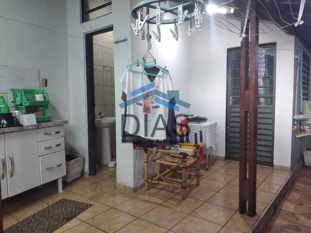 Casa para Venda em Araraquara - 5