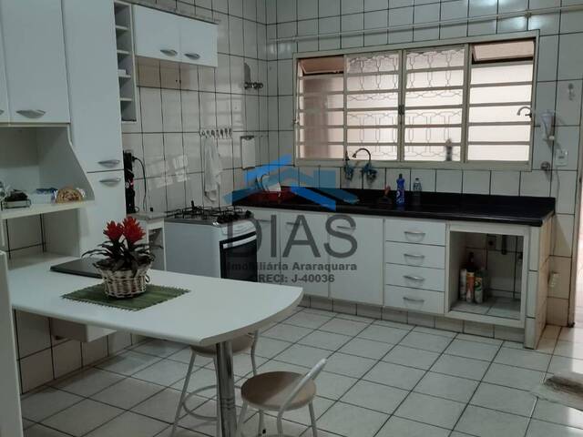Casa para Venda em Araraquara - 2