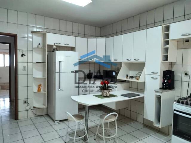 Casa para Venda em Araraquara - 3