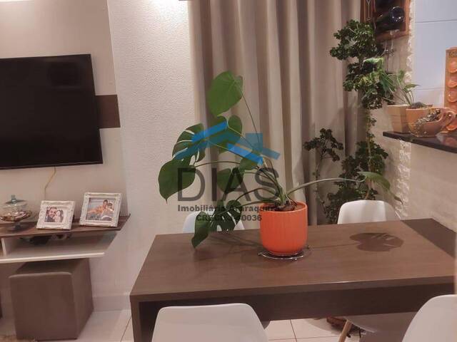 Apartamento para Venda em Araraquara - 4