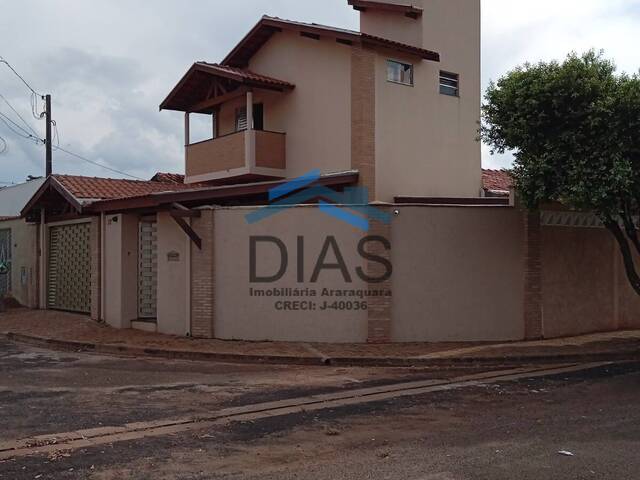 #502 - Casa para Venda em Araraquara - SP