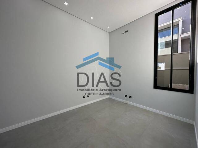 Casa para Venda em Araraquara - 3