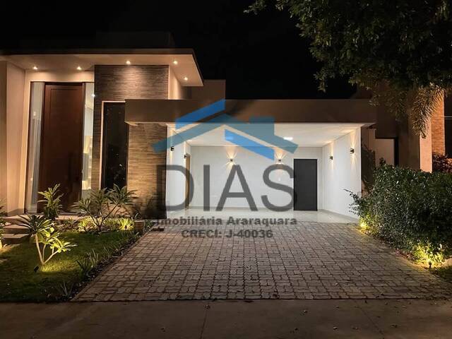 Casa para Venda em Araraquara - 2