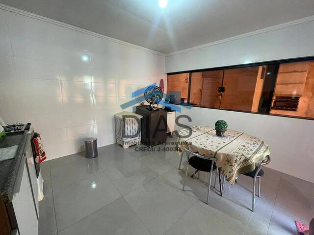 Casa para Venda em Araraquara - 5