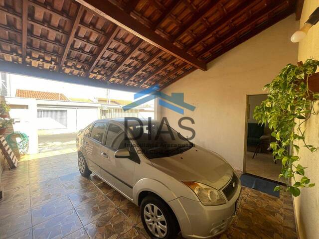 #713 - Casa para Venda em Araraquara - SP - 2