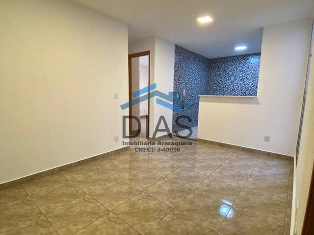 #717 - Apartamento para Venda em Araraquara - SP - 2