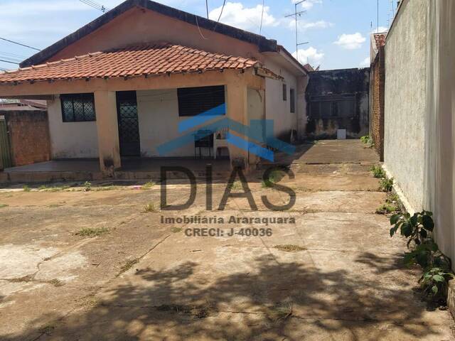 #723 - Casa para Venda em Araraquara - SP - 2