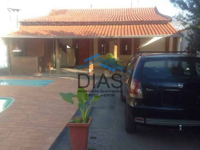 #731 - Casa para Venda em Araraquara - SP - 2