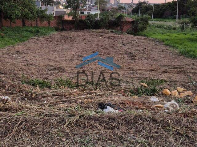 Terreno para Venda em Araraquara - 1