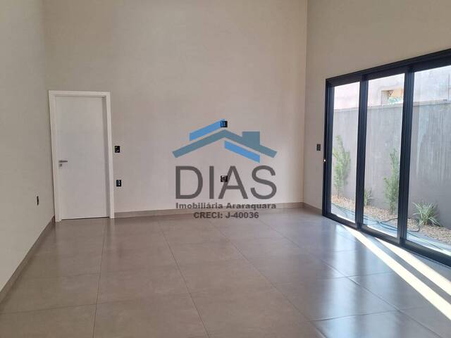 Casa para Venda em Araraquara - 3