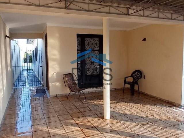 Casa para Venda em Araraquara - 2