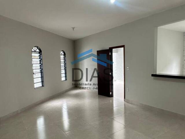 #794 - Casa para Venda em Araraquara - SP - 2