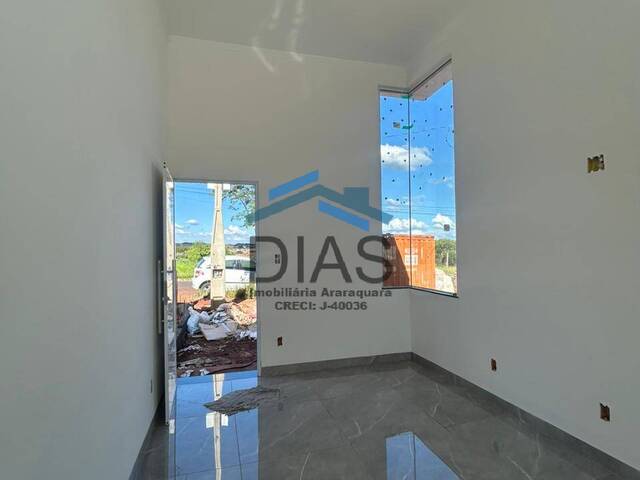 #799 - Casa para Venda em Araraquara - SP - 2