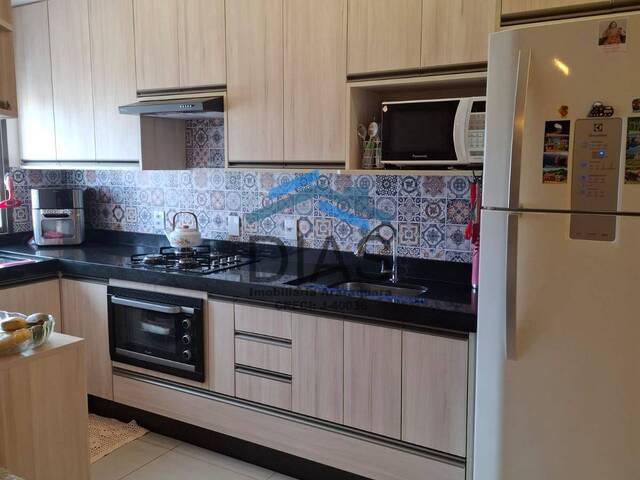 Apartamento para Venda em Araraquara - 2