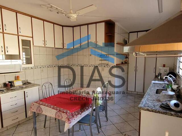 Casa para Venda em Araraquara - 5
