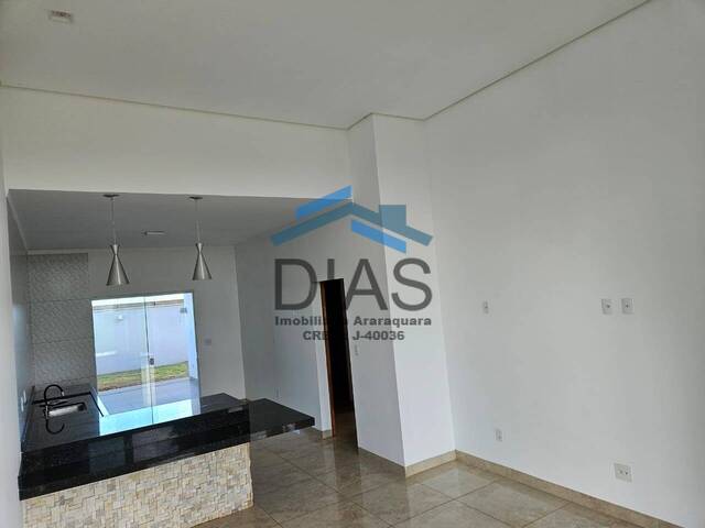 Casa para Venda em Araraquara - 3
