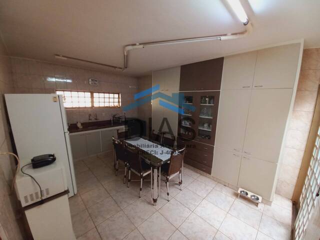 Casa para Venda em Araraquara - 3