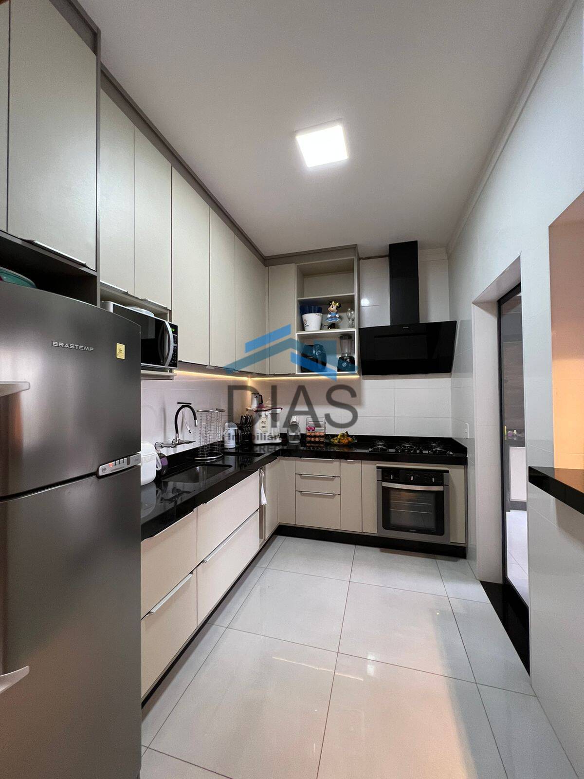 Casa, 2 quartos, 127 m² - Foto 3