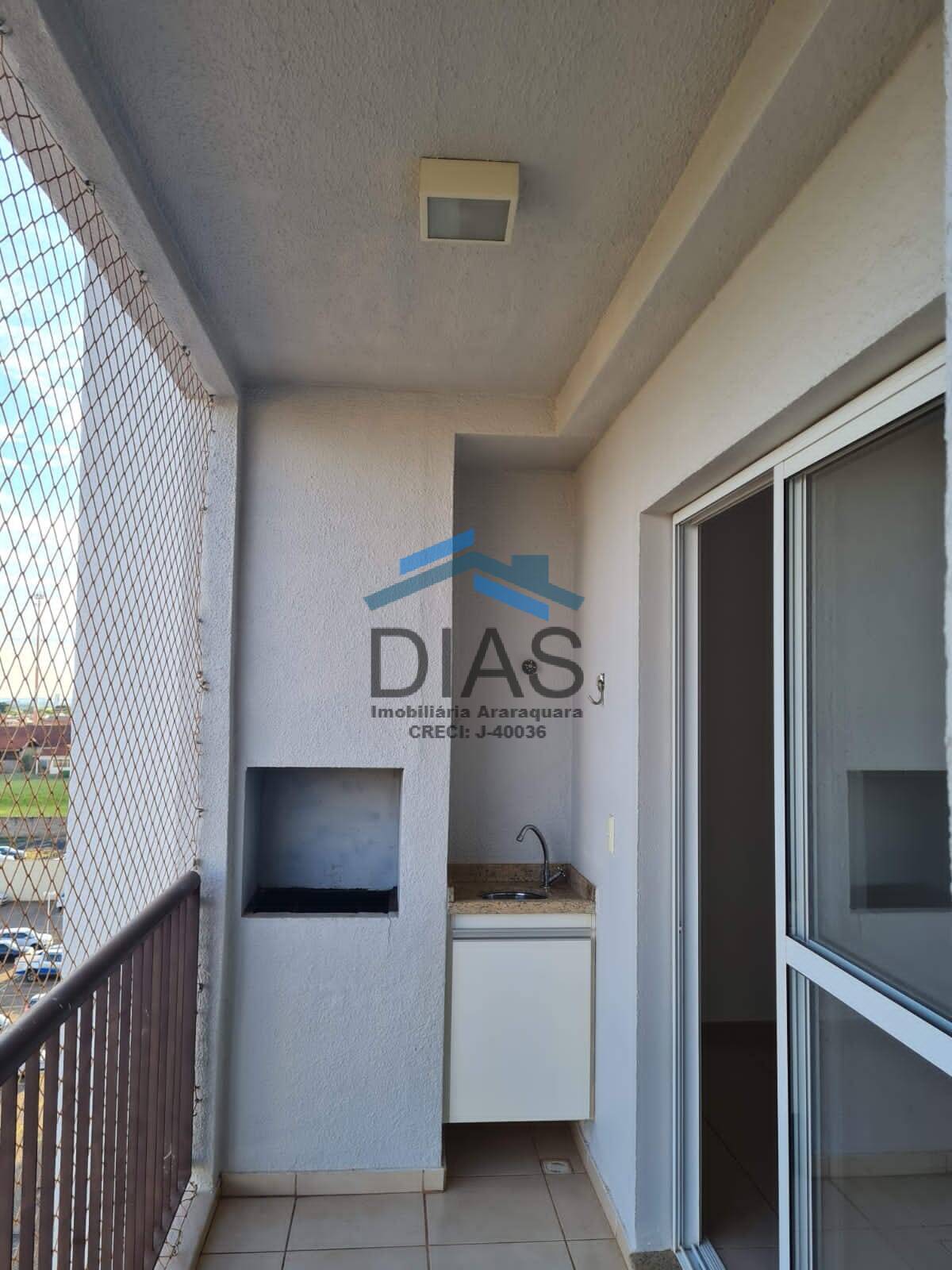 Apartamento à venda com 2 quartos, 64m² - Foto 3