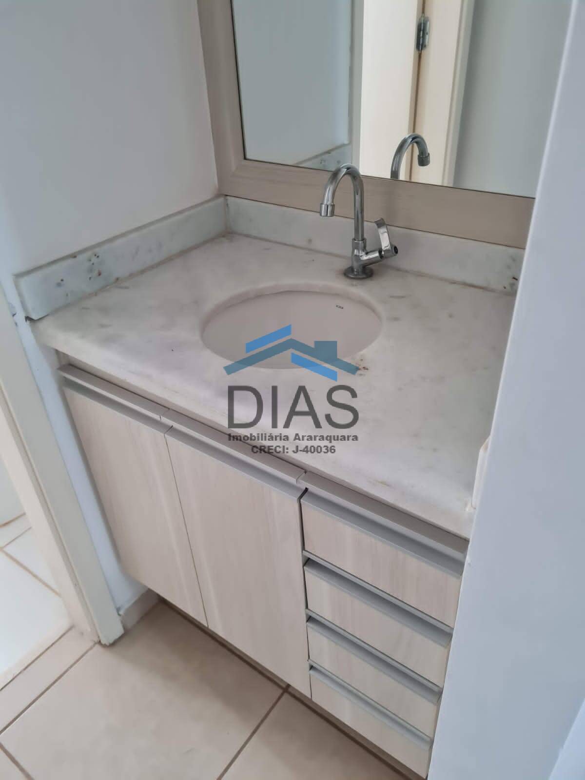 Apartamento à venda com 2 quartos, 64m² - Foto 8
