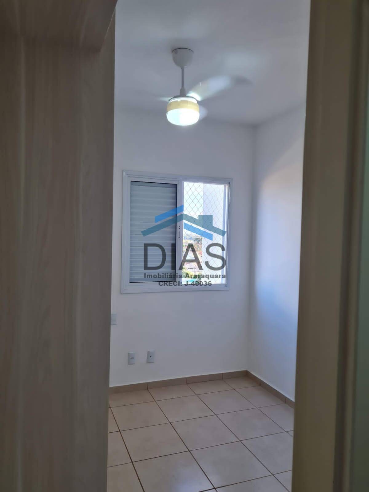Apartamento à venda com 2 quartos, 64m² - Foto 11
