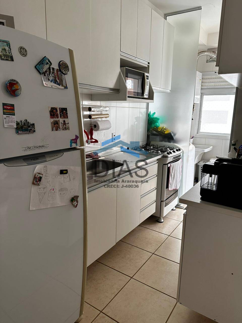 Apartamento à venda com 2 quartos, 64m² - Foto 7