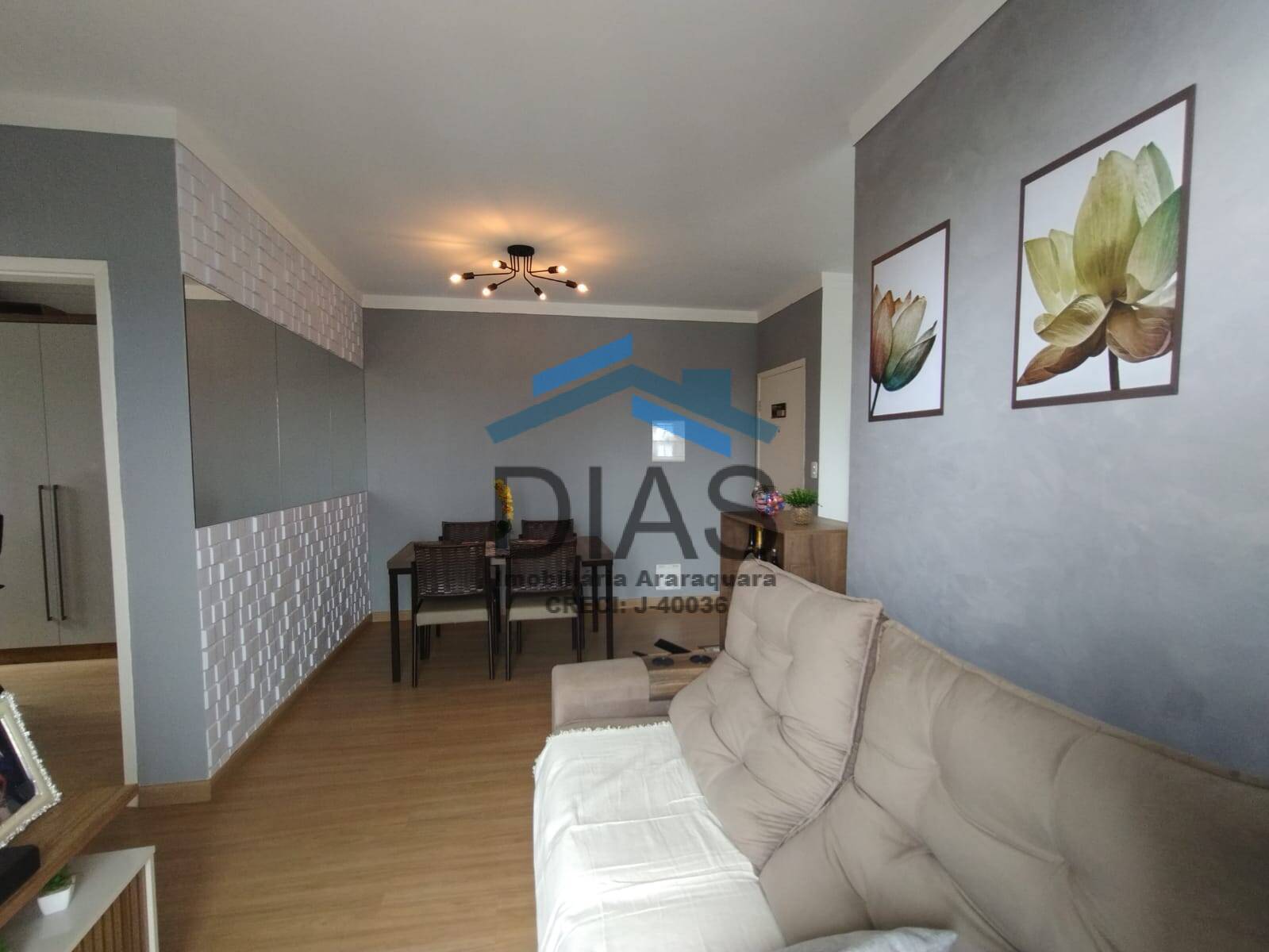 RESIDENCIAL DAS TULIPAS II SACADA E LAZER COMPLETO DOIS DORMITÓRIOS