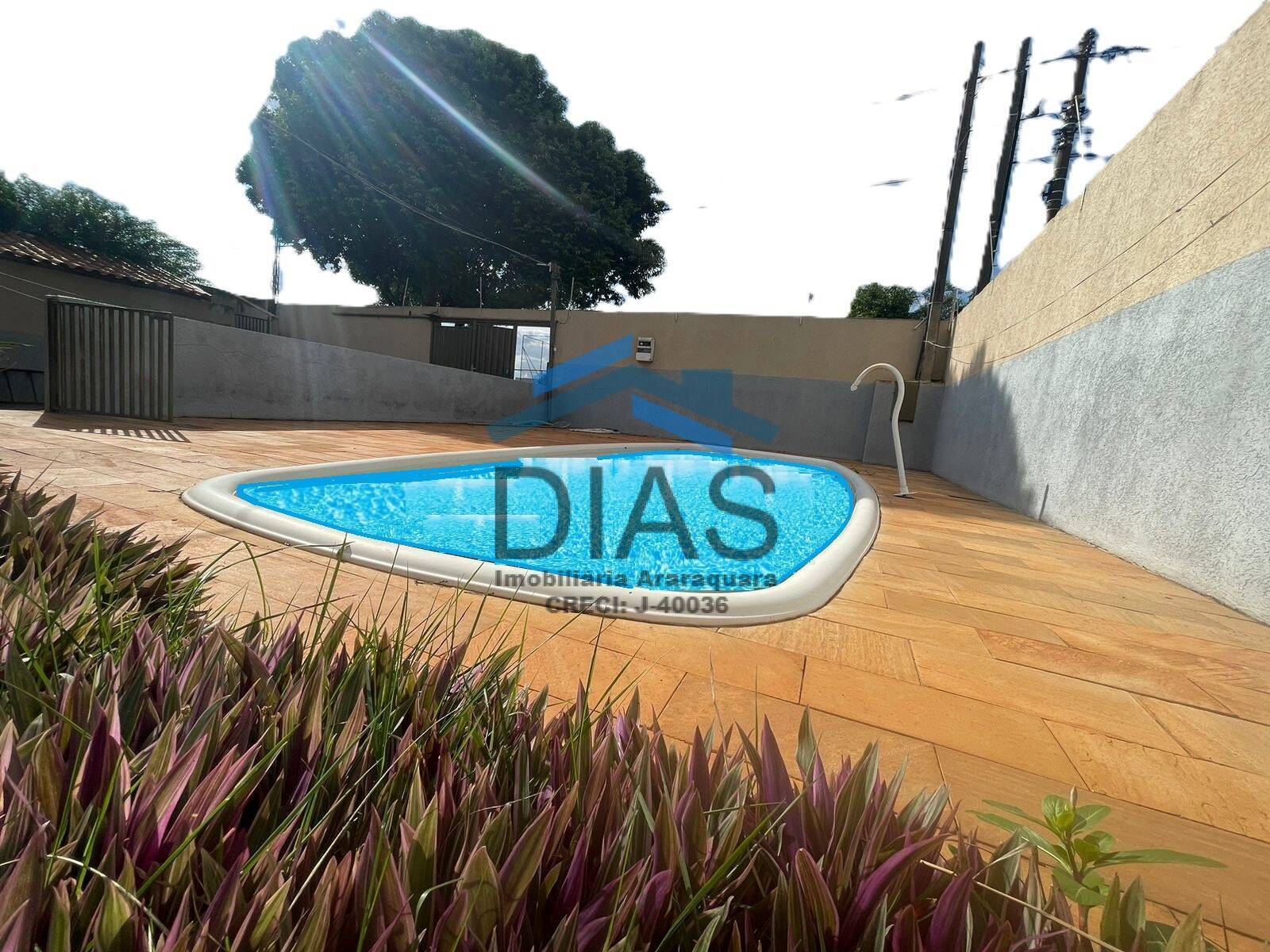 JARDIM NOVA ARARAQUARA COM TRÊS DORMITÓRIOS ESPAÇO GOURMET E PISCINA