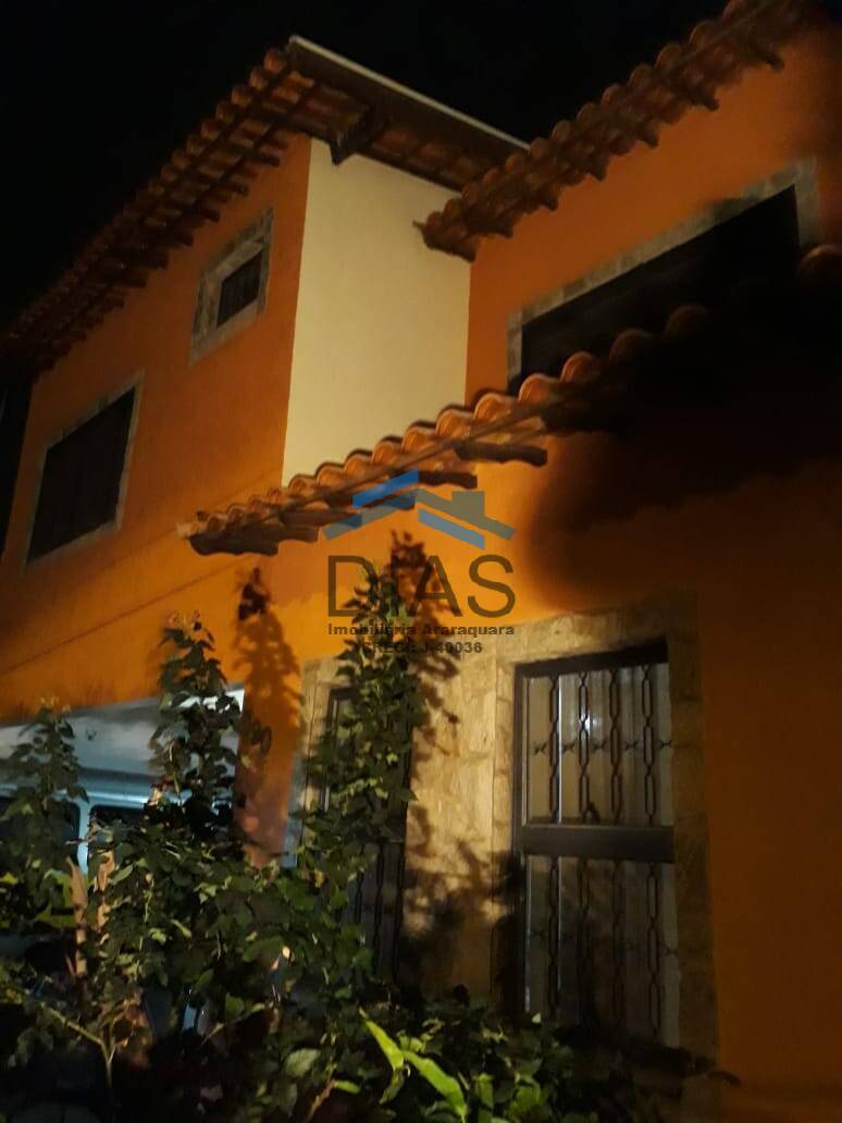 RESIDENCIAL CAMBUI LINDO SOBRADO COM TRÊS DORMITÓRIOS E ESPAÇO GOURMET