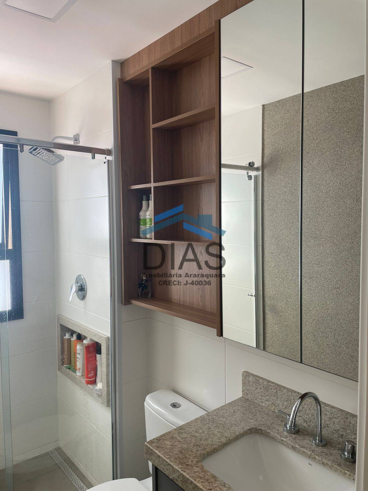 Apartamento à venda com 3 quartos, 93m² - Foto 17