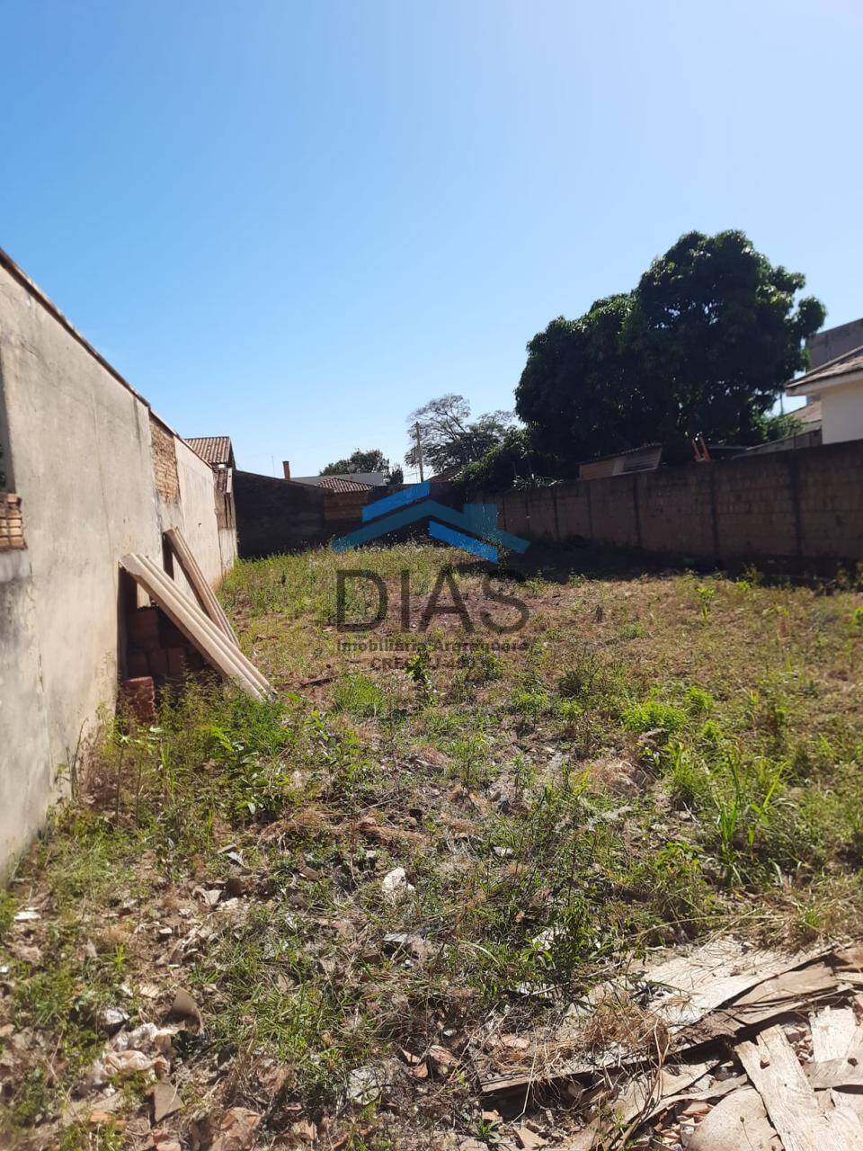 TERRENO 370 M NA VILA XAVIER MURADO PLANO E PRONTO PARA CONSTRUIR