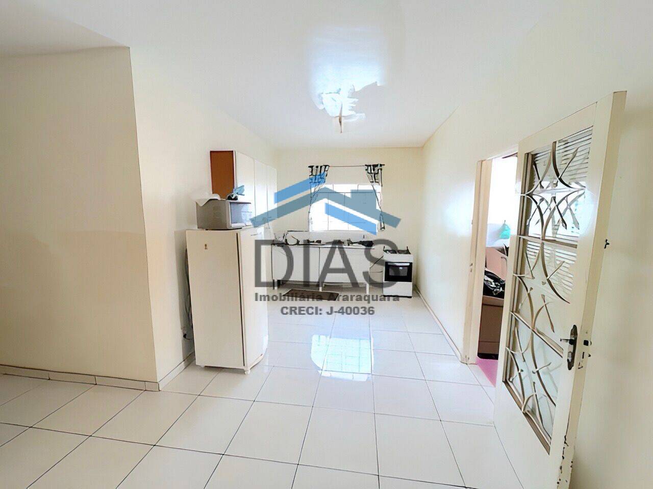 VILA XAVIER CASA TRÊS DORMITÓRIOS S UMA SUITE E TERRENO AMPLO 302M²