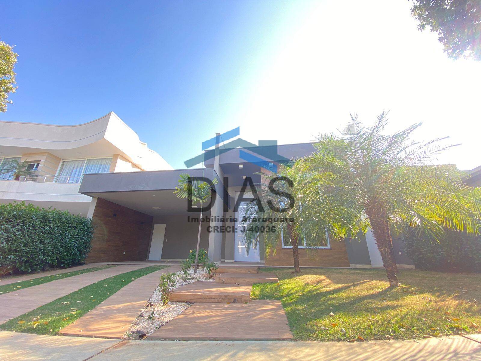 PORTAL DAS TIPUANAS CASA ALTO PADRÃO COM TRÊS SUITES ESPAÇO GOURMET