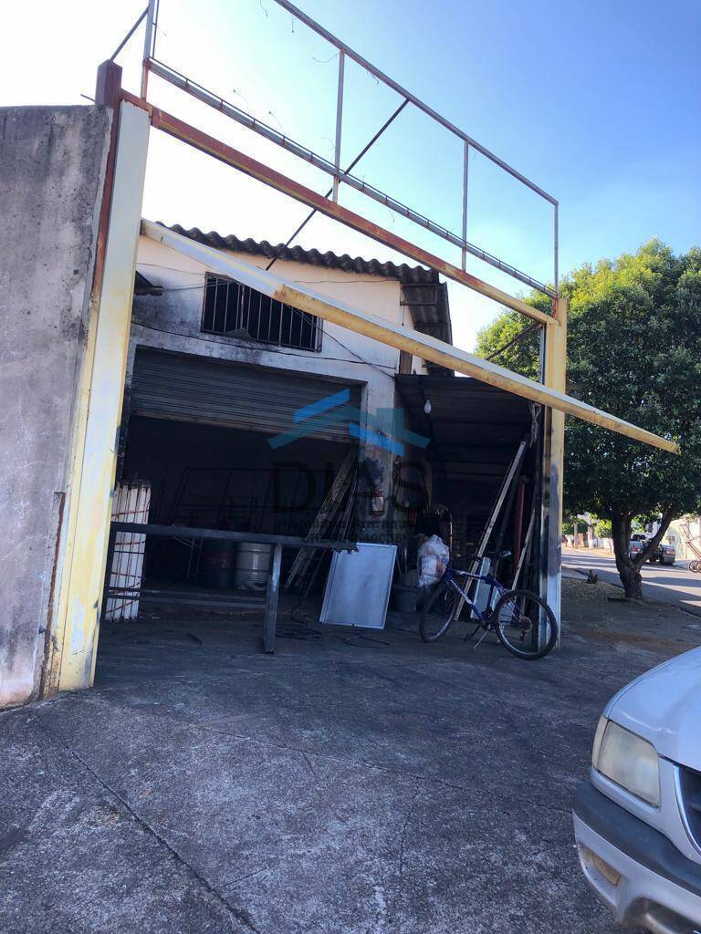 SUMARÉ SALÃO COMERCIAL SERRALHERIA MONTADA PÉ DIREITO ALTO LOCALIZADO