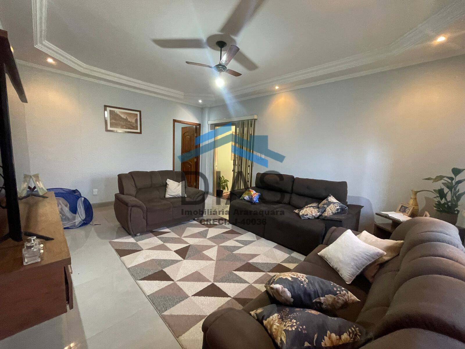 RESIDENCIAL ACAPULCO DOIS DORMITÓRIOS FOLTOVOLTAICA ESPAÇO GOURMET