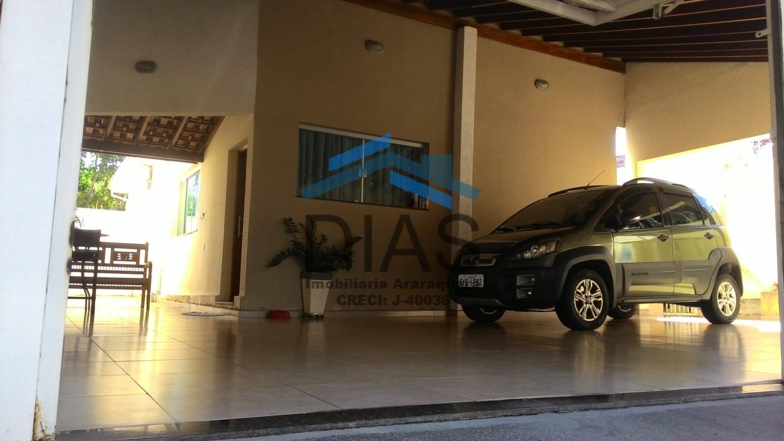 Casa à venda com 2 quartos, 211m² - Foto 5