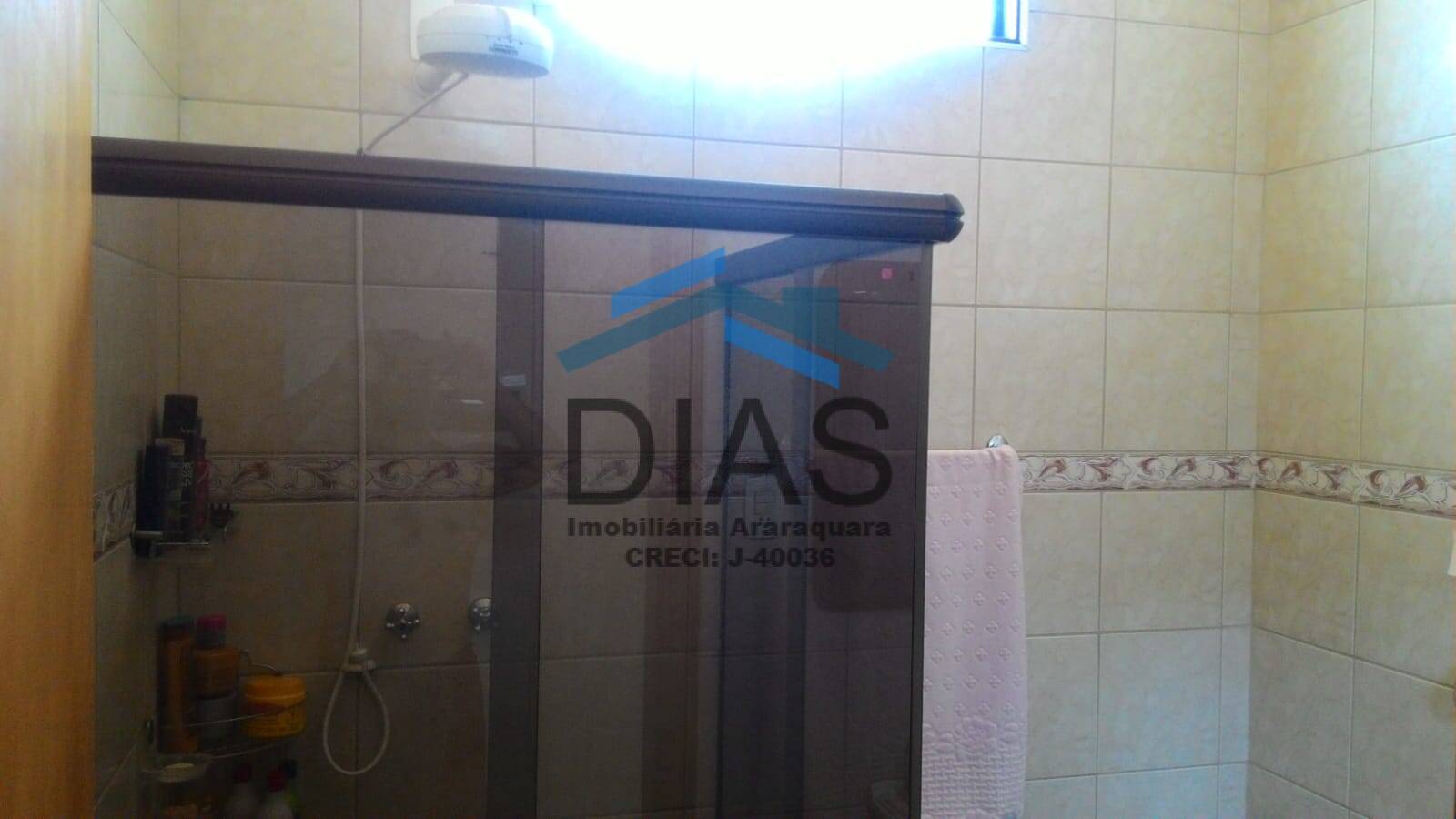 Casa à venda com 2 quartos, 211m² - Foto 13