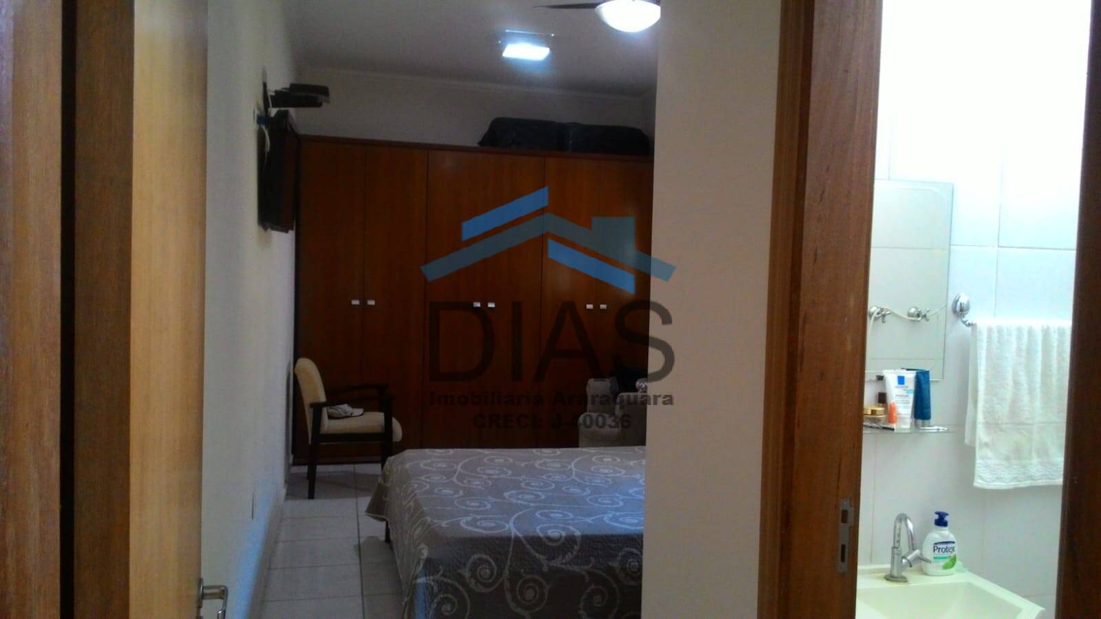 Casa à venda com 2 quartos, 211m² - Foto 16