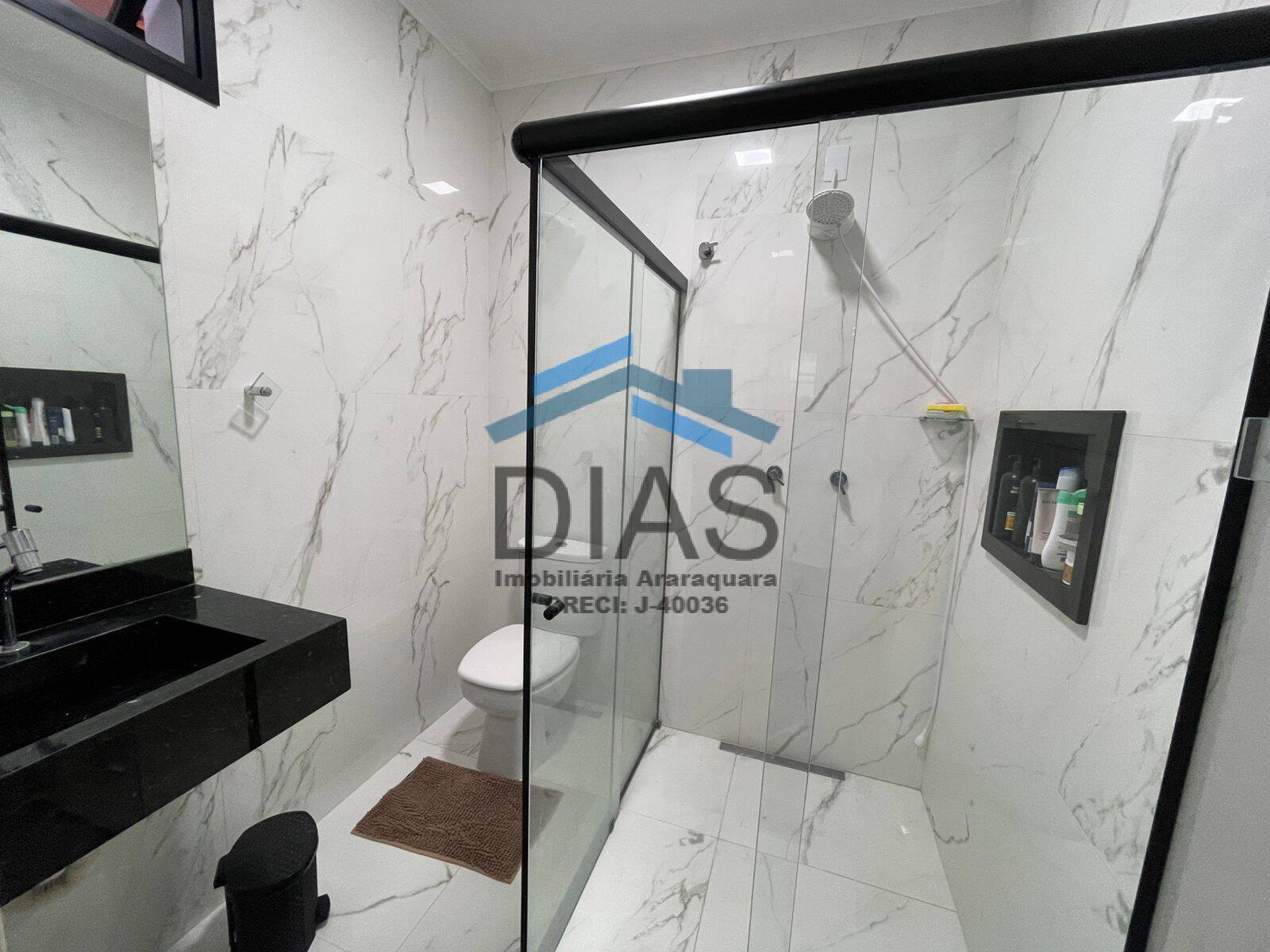Casa à venda com 2 quartos, 115m² - Foto 15