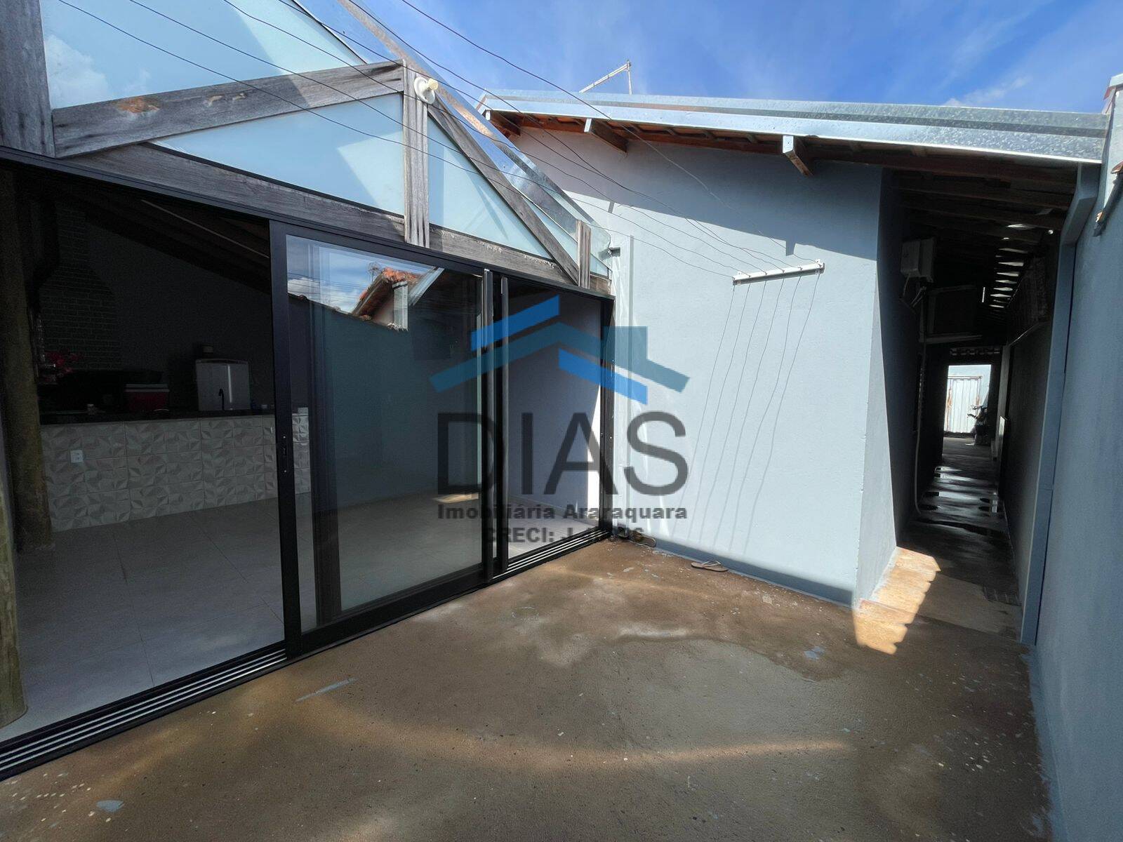 Casa à venda com 2 quartos, 115m² - Foto 23