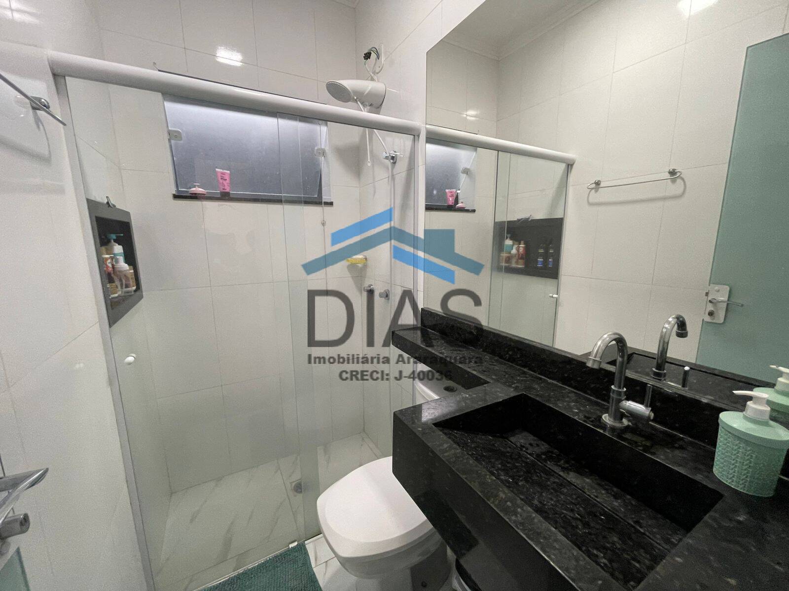 Casa à venda com 2 quartos, 115m² - Foto 6